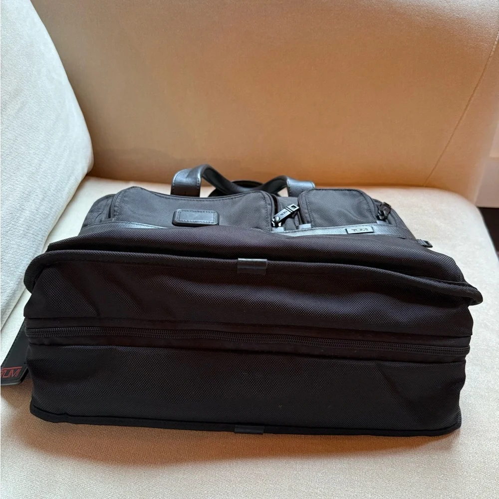 Tumi Expandable Organizer Laptop Briefcase